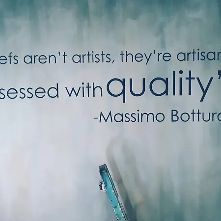 Ξενοδοχείο με διαμερίσματα Neptun 4*