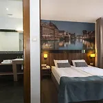 Neptun شقة فندقية غدانسك