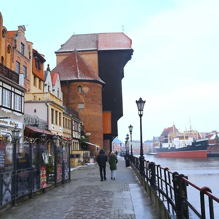 Neptun Apartahotel 4*