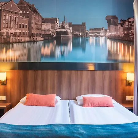 Neptun Apartahotel 4*