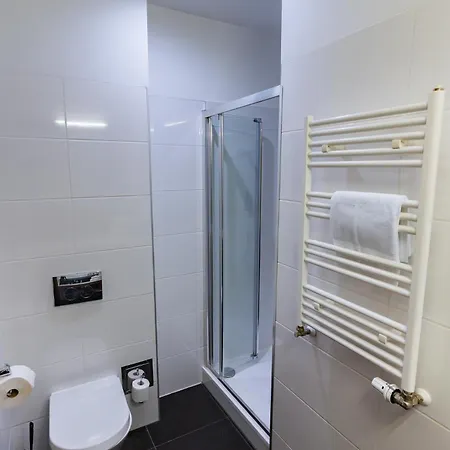Neptun Aparthotel 4*