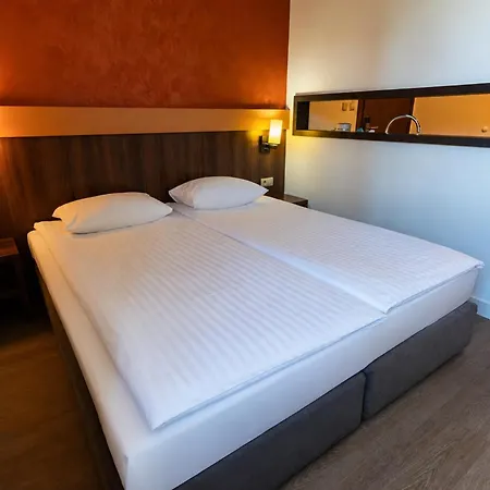 Aparthotel Neptun 4*