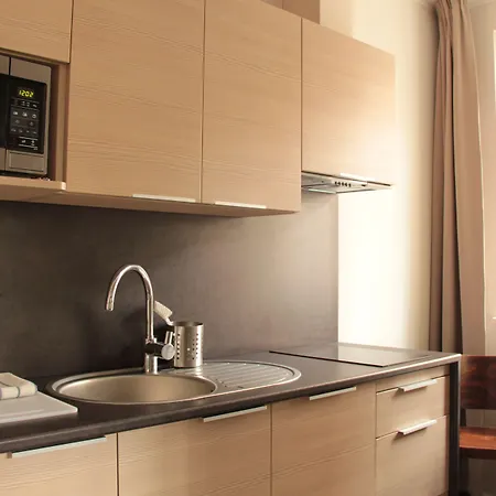 Neptun 4*