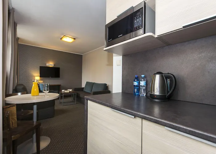 Neptun Aparthotel 4*